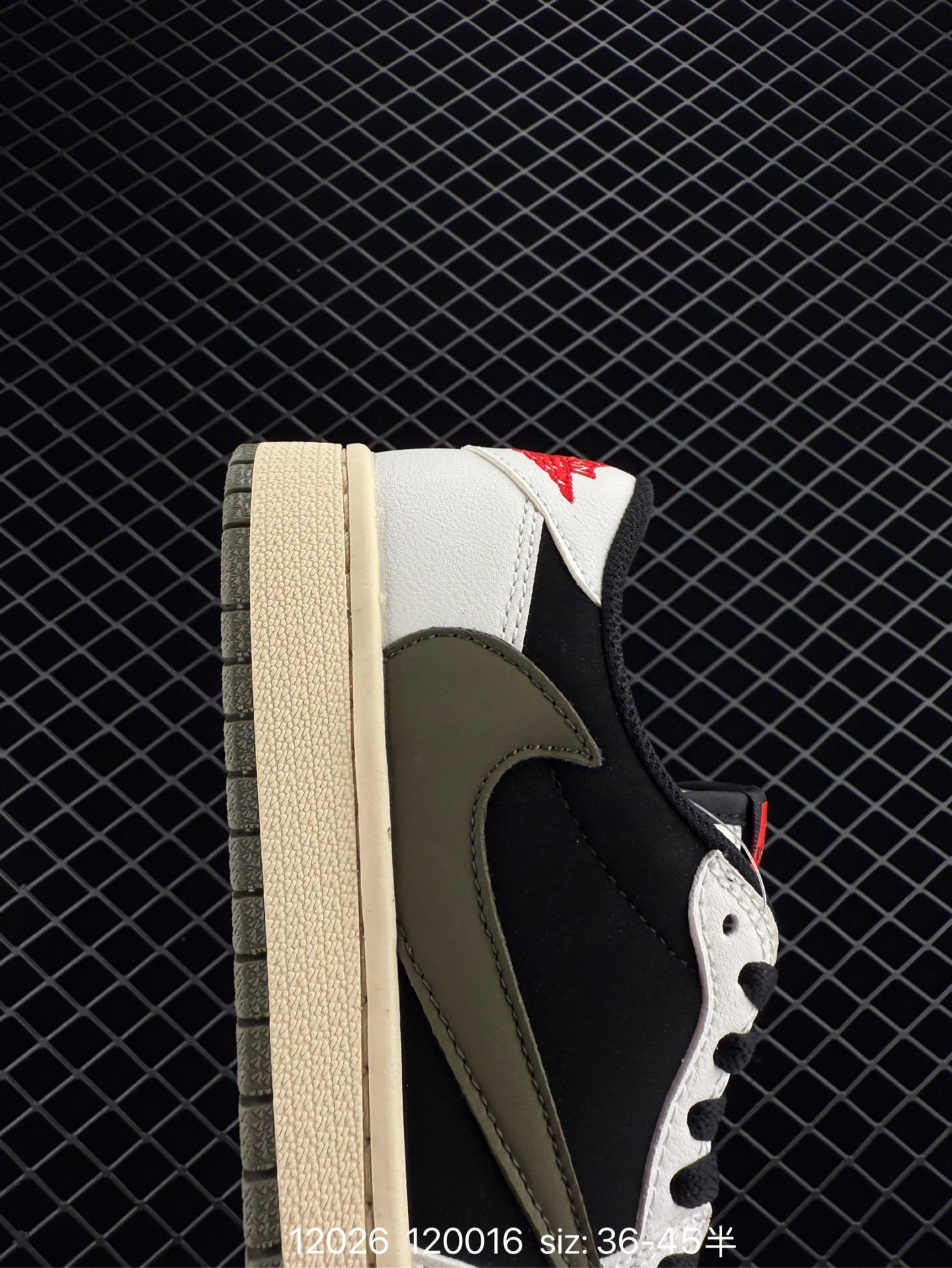 Travis Scott x Nike Air Jordan 1 Low OG